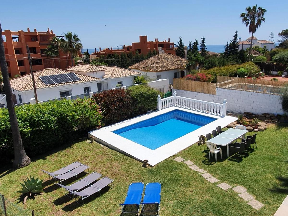 Beautiful 5 Bedroom Villa, Sea Views, Private Pool Estepona Exterior foto